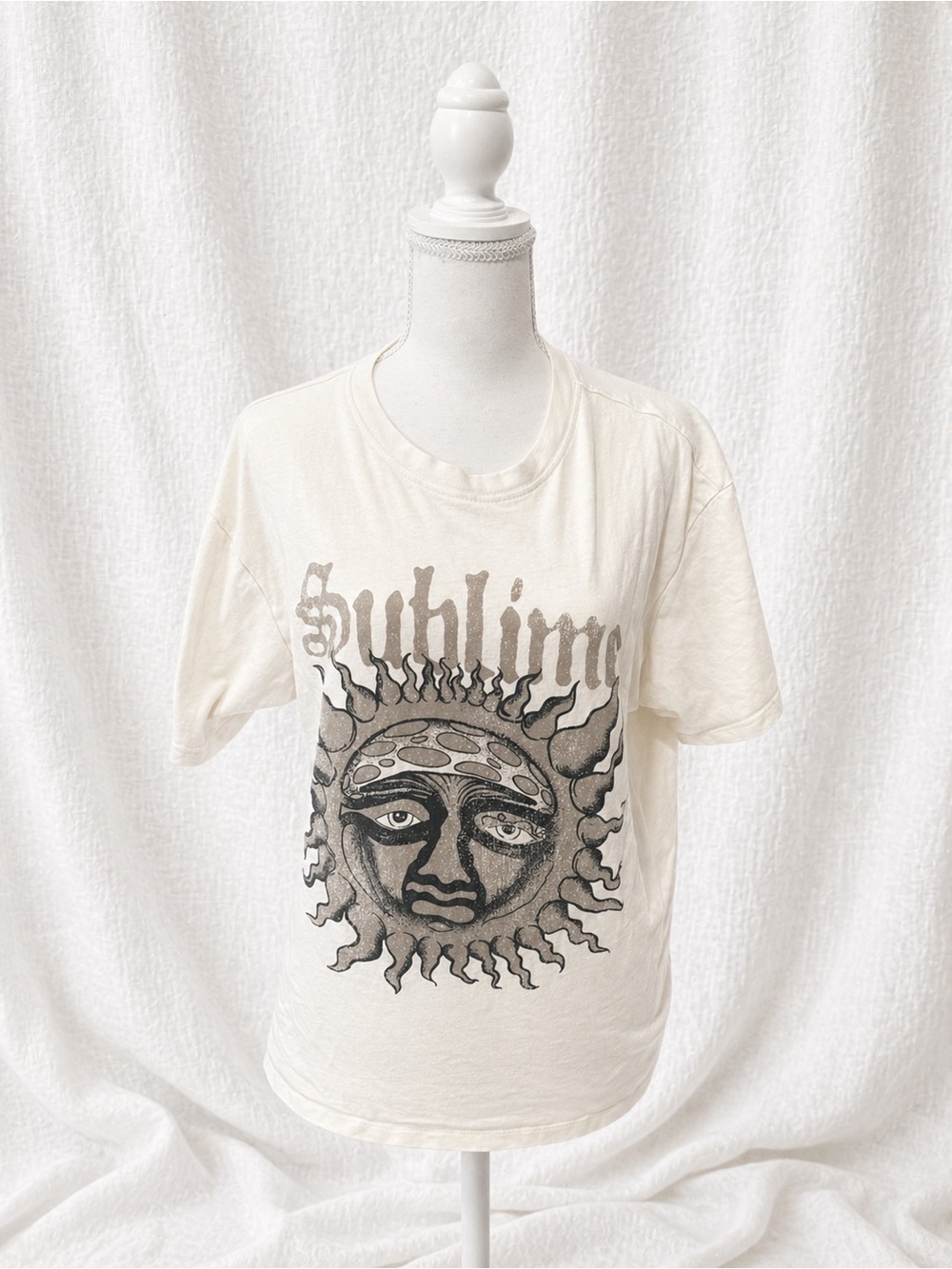 Divided Sublime Sun Graphic Tee - Cream